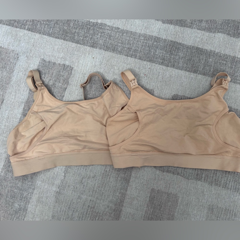 Momcozy nursing pumping bras x2
